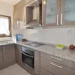 Casa Espaciosa Con Gran Terraza Y Piscina Privada En Zona Tranquila De - Hisp-7-4 * L' Escala