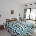 Villa Casa Espaciosa Con Gran Terraza Y Piscina Privada En Zona Tranquila De - Hisp-7-4