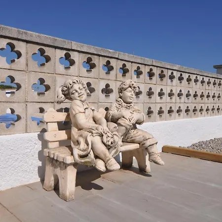Casa Espaciosa Con Gran Terraza Y Piscina Privada En Zona Tranquila De - Hisp-7-4 Villa *