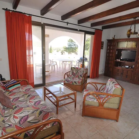 Villa Casa Espaciosa Con Gran Terraza Y Piscina Privada En Zona Tranquila De - Hisp-7-4 L' Escala